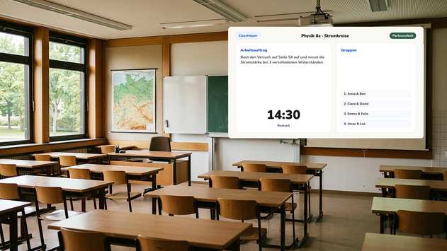 Tafel mit vier eingeteilten Gruppen, laufendem Timer und dem Arbeitsauftrag in Klasse 8a