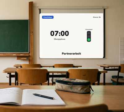 Klassenzimmer mit Beamerbild der Tafel mit Timer und Lärmampel